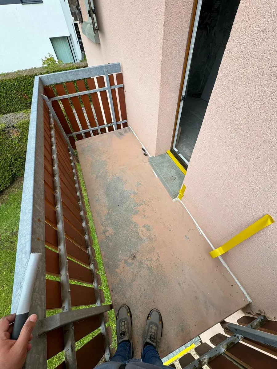 Préparation étanchéité balcon à Lausanne - EHD Rénovation