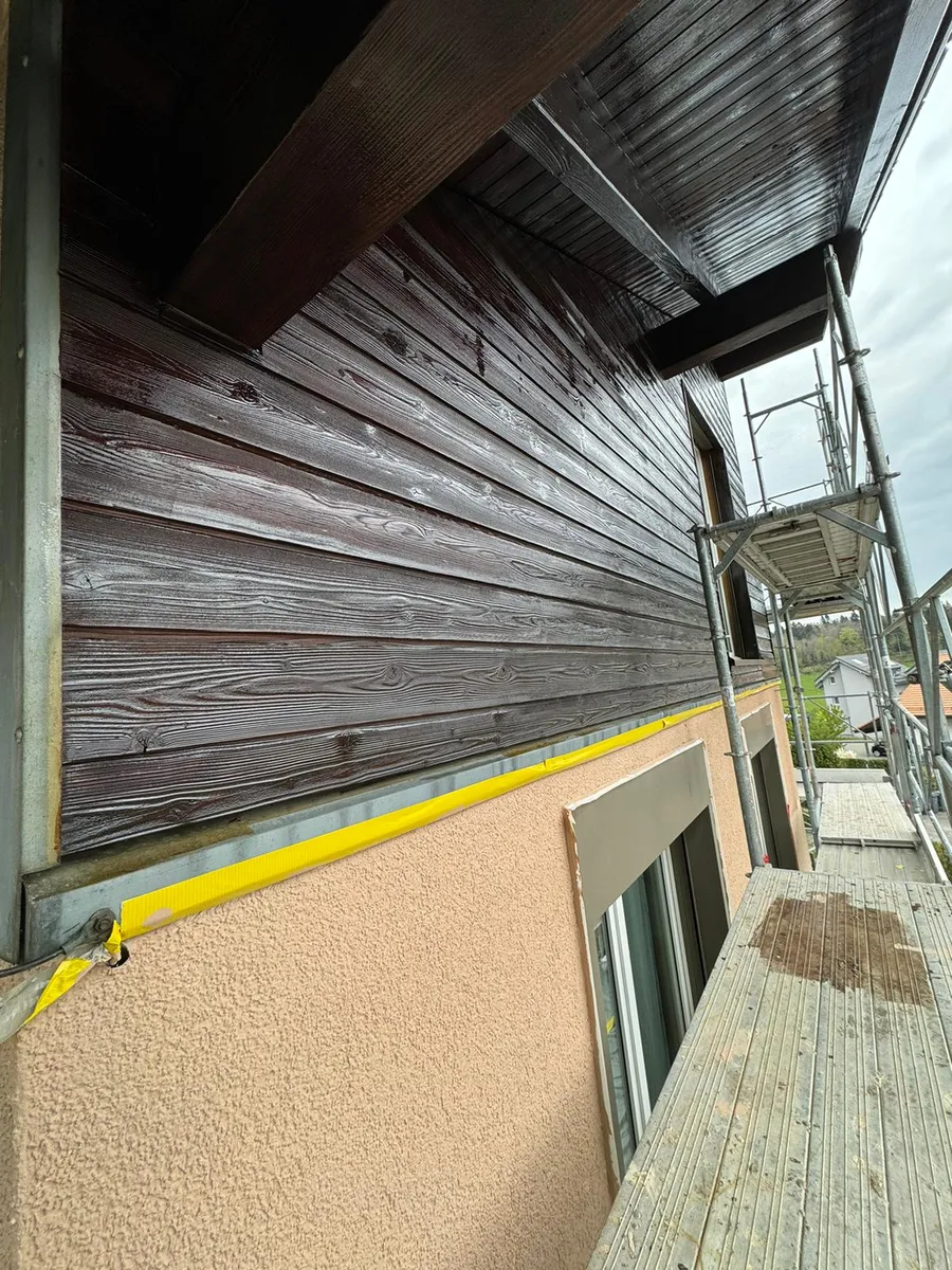 Après travaux : Traitement bois et lasure façade à Chexbres